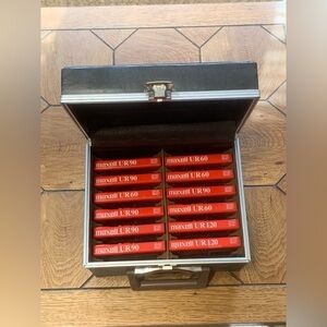VTG Maxell UR 60 90 120 Sealed Audio Cassette Tape Lot of 12 w/ Storage Case